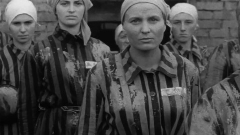 Неделя памяти жертв Холокоста проходит в этом году в смешанном формате