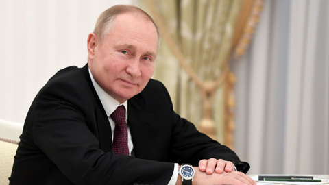 Путин поздравил российских фигуристов с победой в командном турнире Олимпиаде