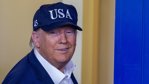 Вашингтон встретил Трампа протестами