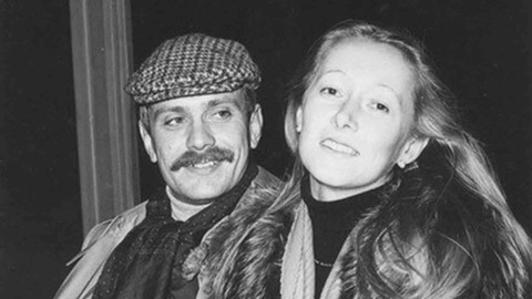 Анна Михалкова поделилась редкими архивными фото в день рождения матери