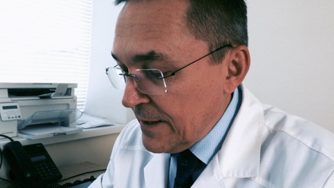 Первый выпуск образовательного цикла "Семинар" посвящен борьбе с бессонницей