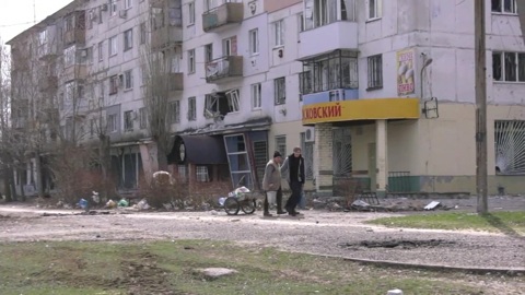 Российские медики едут помогать коллегам из ЛНР