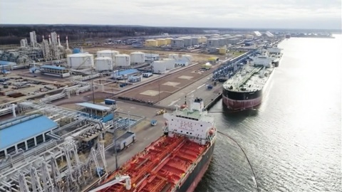 Венгрия предлагает модифицировать эмбарго на российскую нефть
