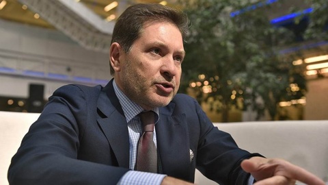 Безруков: кризис лидера начинается тогда, когда над ним смеются