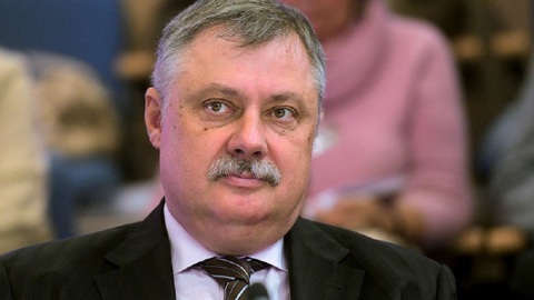 Евстафьев: судить за преступления против человечности надо в России