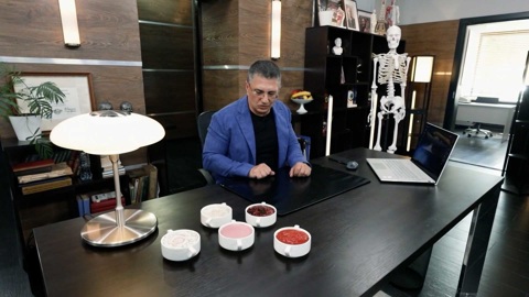 Александр Мясников назвал пять холодных супов, которые могут заменить окрошку
