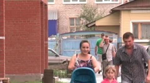 В Удмуртии власти молодым семьям помогают выплачивать ипотеку