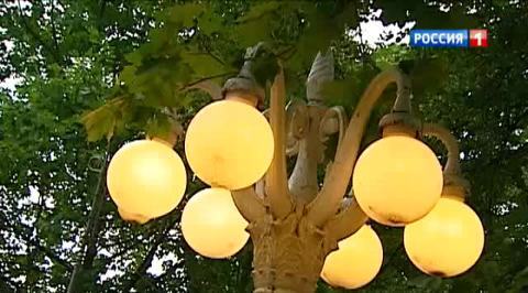 В Москве собрали коллекцию старинных уличных фонарей