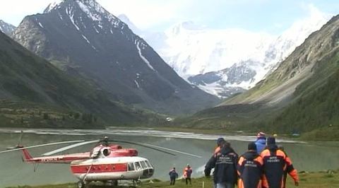 Палатку с туристами на Алтае накрыл камнепад