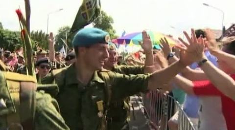 Что иностранцу - смерть, то русскому - норматив: триумф псковского ВДВ на Марше мира