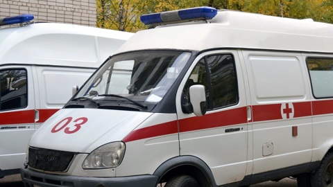 Молодая девушка из Нижнего Тагила сорвалась с балкона в свой день рождения