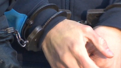 Благовещенский сотрудник уголовного розыска подвергся нападению во дворе дома