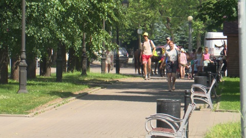 Тридцатиградусная жара накрыла Псковскую область