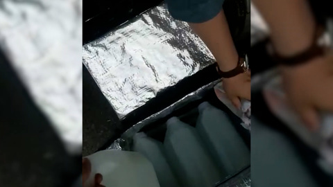 Волгоградские полицейские обнаружили в автобусе десять канистр с алкоголем