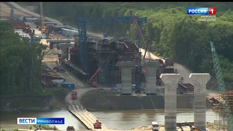 Самый большой мост на новой трассе М-12 строят с опережением графика