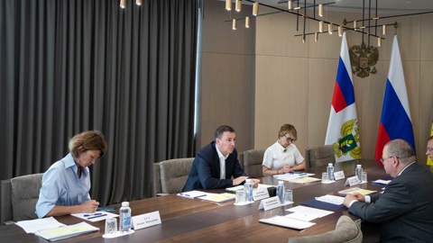 Губернатор провел рабочую встречу с министром сельского хозяйства России