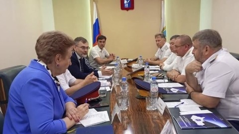Делегация Астраханской области прибыла в Саратов