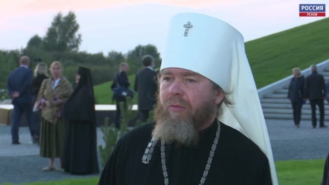 Андрей Турчак и митрополит Тихон награждены орденами "За заслуги перед Отечеством" IV степени