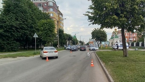 Мальчика, перебегавшего дорогу, сбили в Йошкар-Оле