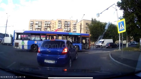 Во Владимире автомобиль сбил ребенка на пешеходном переходе
