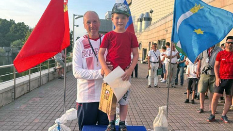 Восьмилетний хабаровчанин взял приз "За волю к победе" на чемпионате России по судомодельному спорту