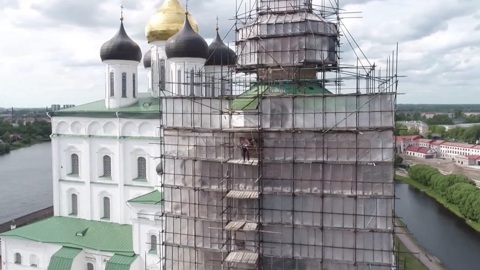 Колокольню Троицкого собора Псковского Кремля отреставрируют