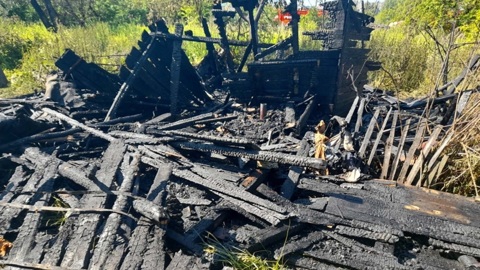 В Рыбинске полностью сгорел дачный дом