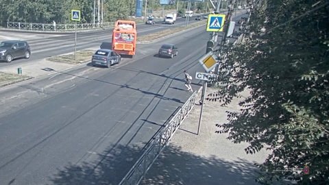 Устроившая ДТП волгоградка попала на видео