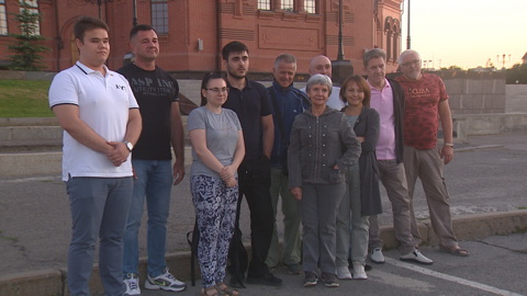Детские врачи из Волгограда везут в ЛНР мобильную поликлинику