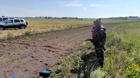 Новосибирские правоохранители задержали преступника на российской границе