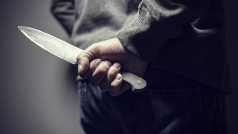 В Карелии пьяный мужчина убил бывшую сожительницу на глазах у ребенка