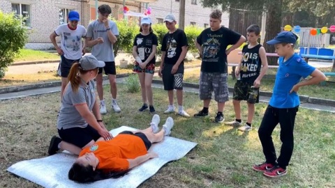 Уроки безопасности от добровольцев-спасателей
