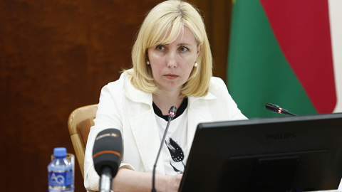 Хамство от чиновницы