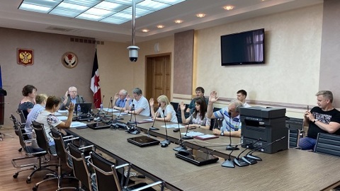 ЦИК Удмуртии зарегистрировала первых двух кандидатов на выборы главы республики