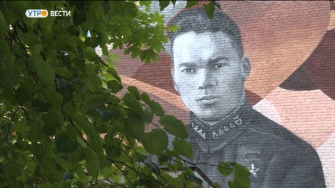 Во Владимире на стене школы имени Сергея Василисина появился портрет героя