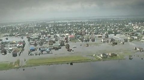 Уровень воды у Комсомольска-на-Амуре продолжает медленно снижаться