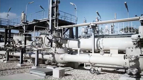 Турбина, которая должна прокачивать российский газ в Германию, пока не покинула ее территорию