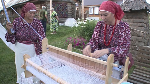 В Удмуртии подводит итоги фестиваль современного ручного ткачества "Кросна"
