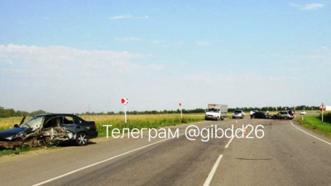Вблизи Новоалександровска произошла авария, в которой пострадал ребенок