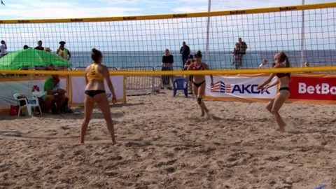 В Северодвинске проходит Чемпионат России по пляжному волейболу
