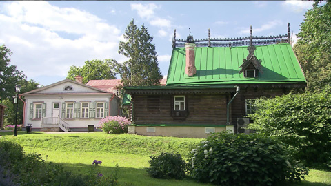 В "Абрамцево" приостановлена реставрация "культурного поселка"