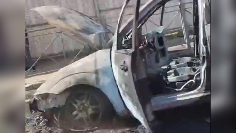 Под Ярославлем на трассе М8 сгорел автомобиль