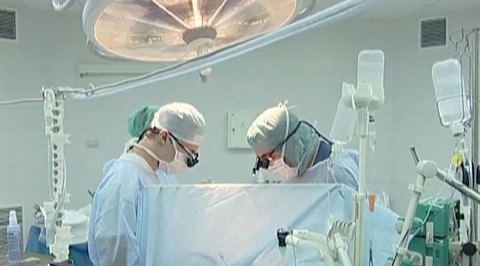 Ученые "научили" искусственные сосуды самостоятельному росту