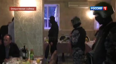 Уральские авторитеты попали из ресторана в отделение