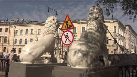 В Петербурге отремонтирую Львиный мост через канал Грибоедова