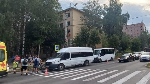 На трассе в Марий Эл сбили 8-летнего мальчика, перебегавшего дорогу
