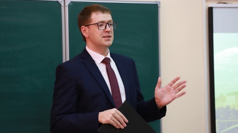 Министр образования расскажет о том, как в республике начался учебный год
