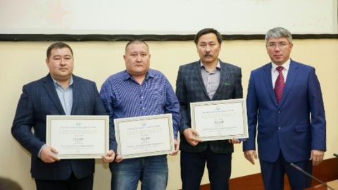 Чемпион из Бурятии поедет на мировое соревнование по шашкам в Киргизию