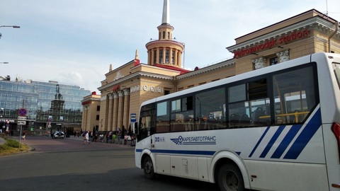 Из-за размытия моста в Деревянном изменились маршруты пригородных автобусов