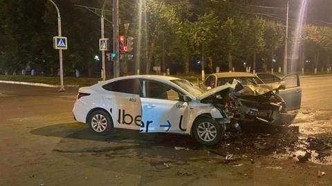 В ночном ДТП на улице Йошкар-Олы пострадали трое взрослых и ребенок